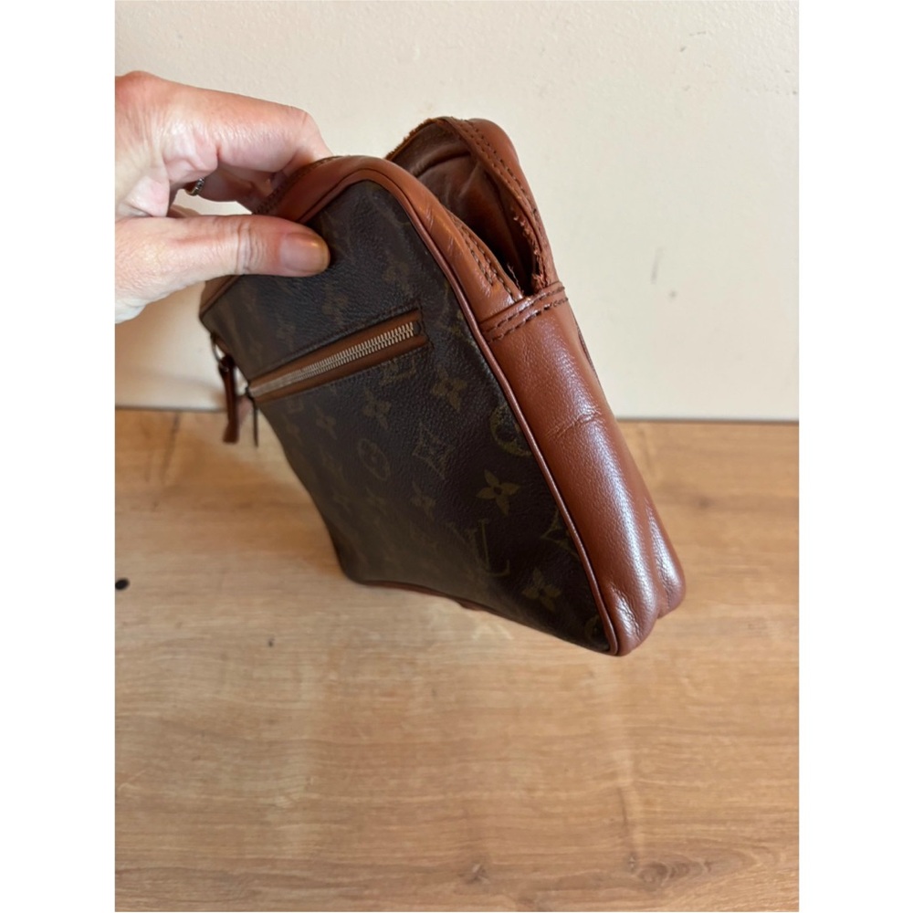 Authentic Louis Vuitton clutch monogram - Picture 2 of 7